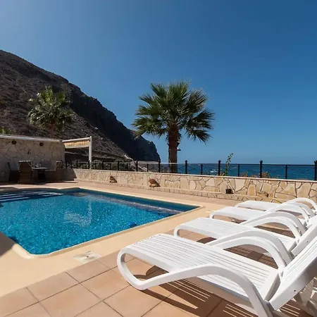 Villa Parque Tropical 5 - Three Bed Arona (Tenerife)