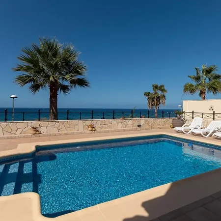 Parque Tropical 5 - Three Bed Arona (Tenerife)