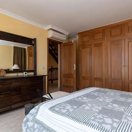 Villa Parque Tropical 5 - Three Bed